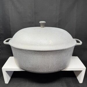 VTG Club Hammered Aluminum Hammercraft Pot Oval Roaster Dutch Oven Good Shape
